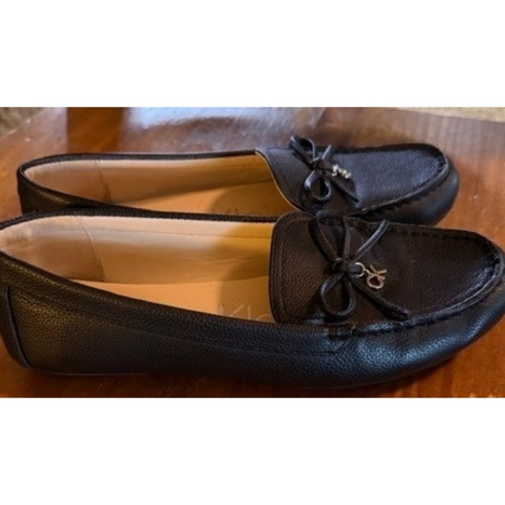 Calvin Klein Womens KCLINCA Black Pebbled Bow Loafers‎ CK Logo Flats Size 6M - Picture 4 of 7